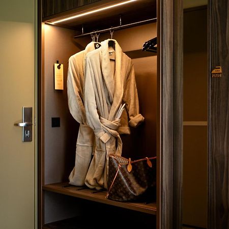 Hotel Wicc Вагенинген Экстерьер фото